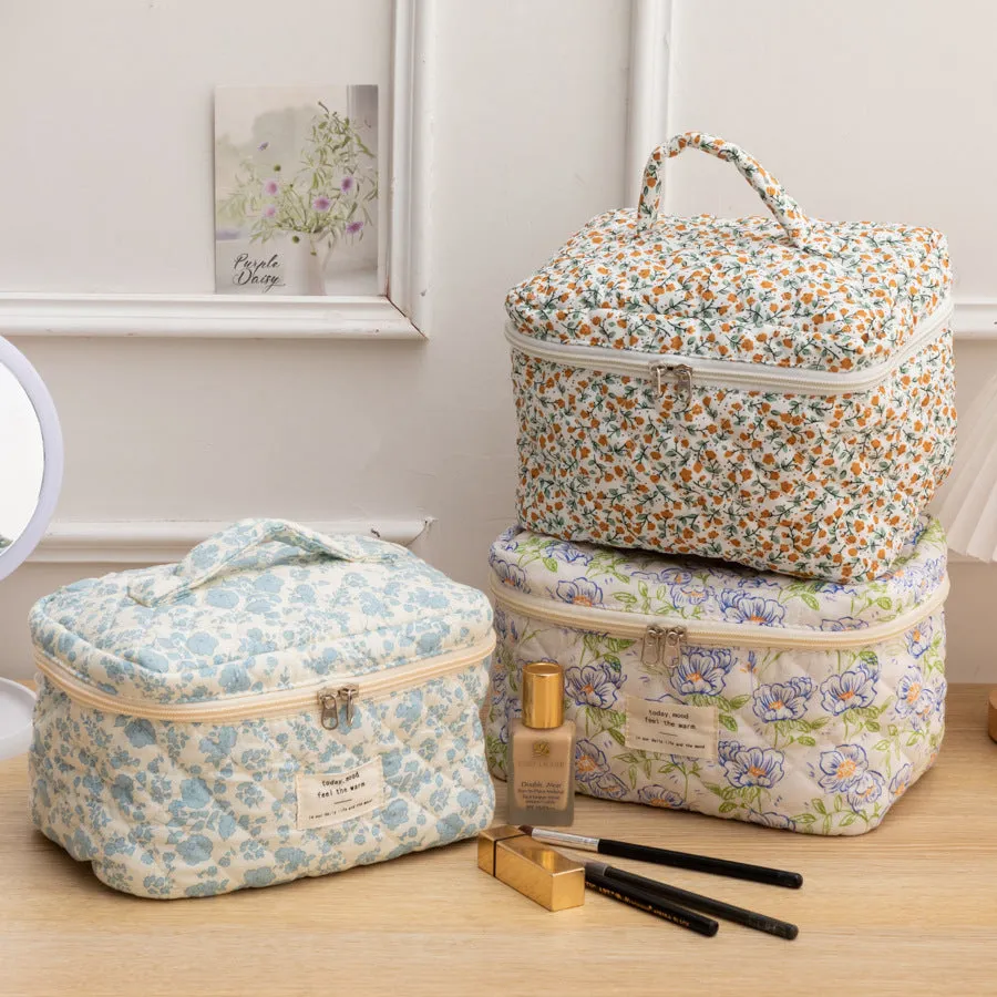 Capacity Korean Style Portable Mummy Floral Cosmetic Bags