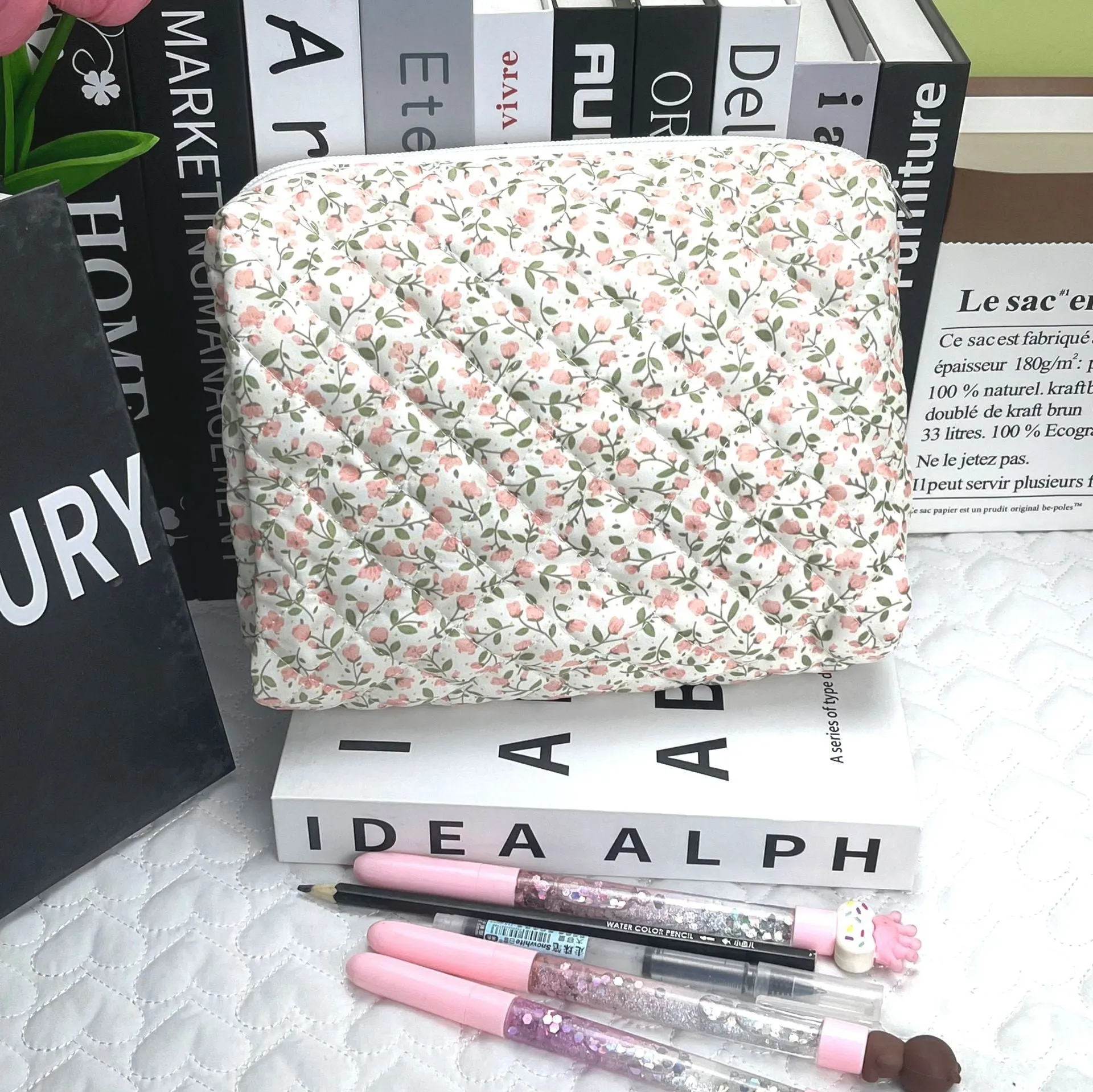 Capacity Korean Style Portable Mummy Floral Cosmetic Bags