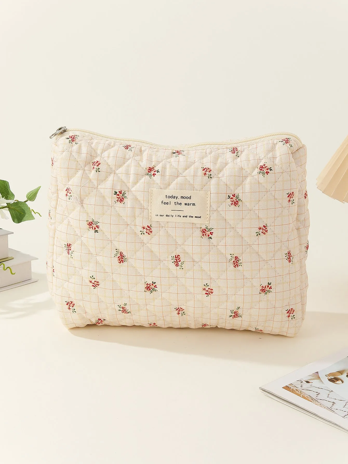 Capacity Liner Floral Storage Carrying Quilted Cosmetic Bags