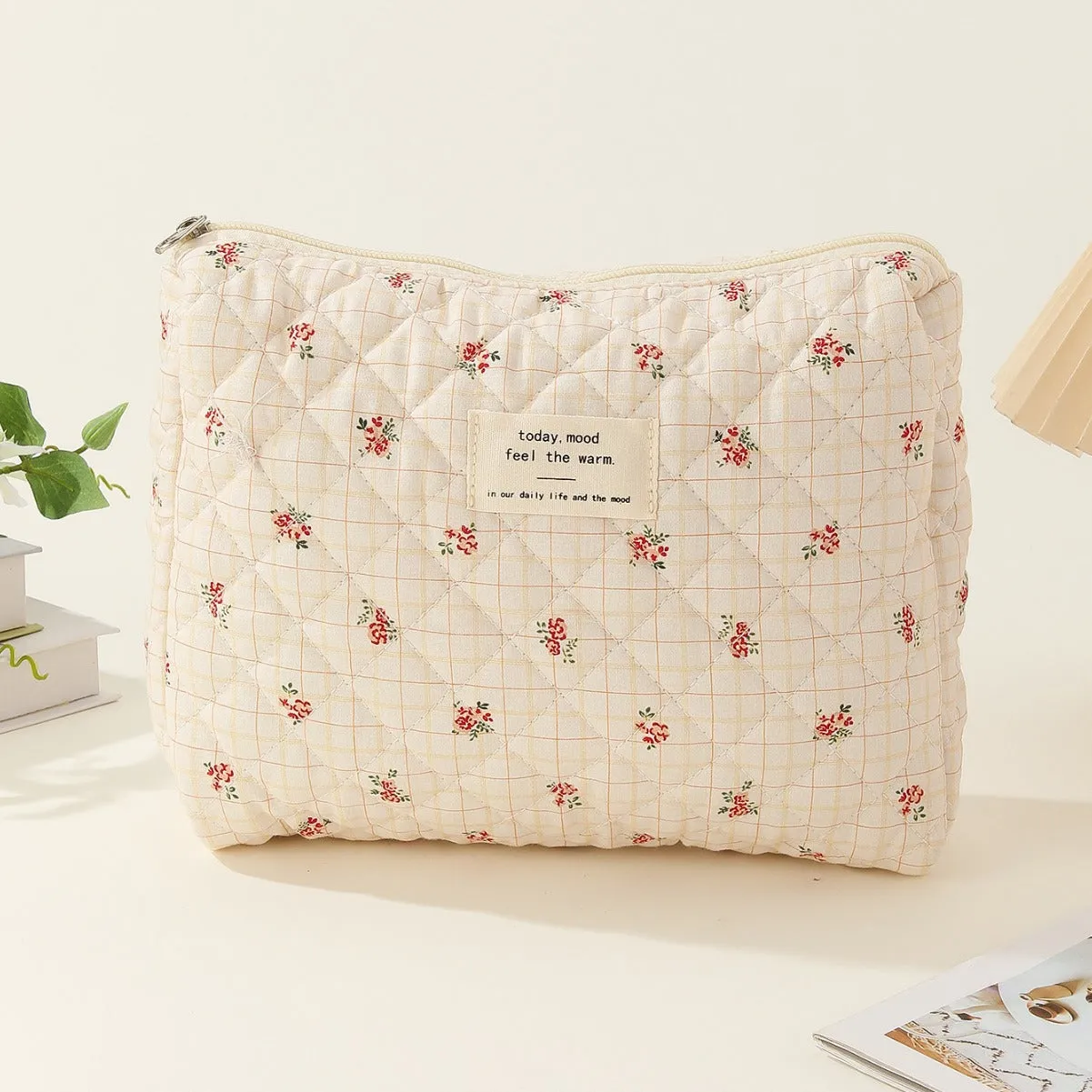 Capacity Liner Floral Storage Carrying Quilted Cosmetic Bags