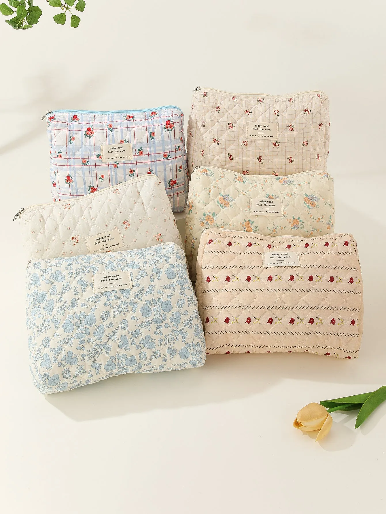 Capacity Liner Floral Storage Carrying Quilted Cosmetic Bags
