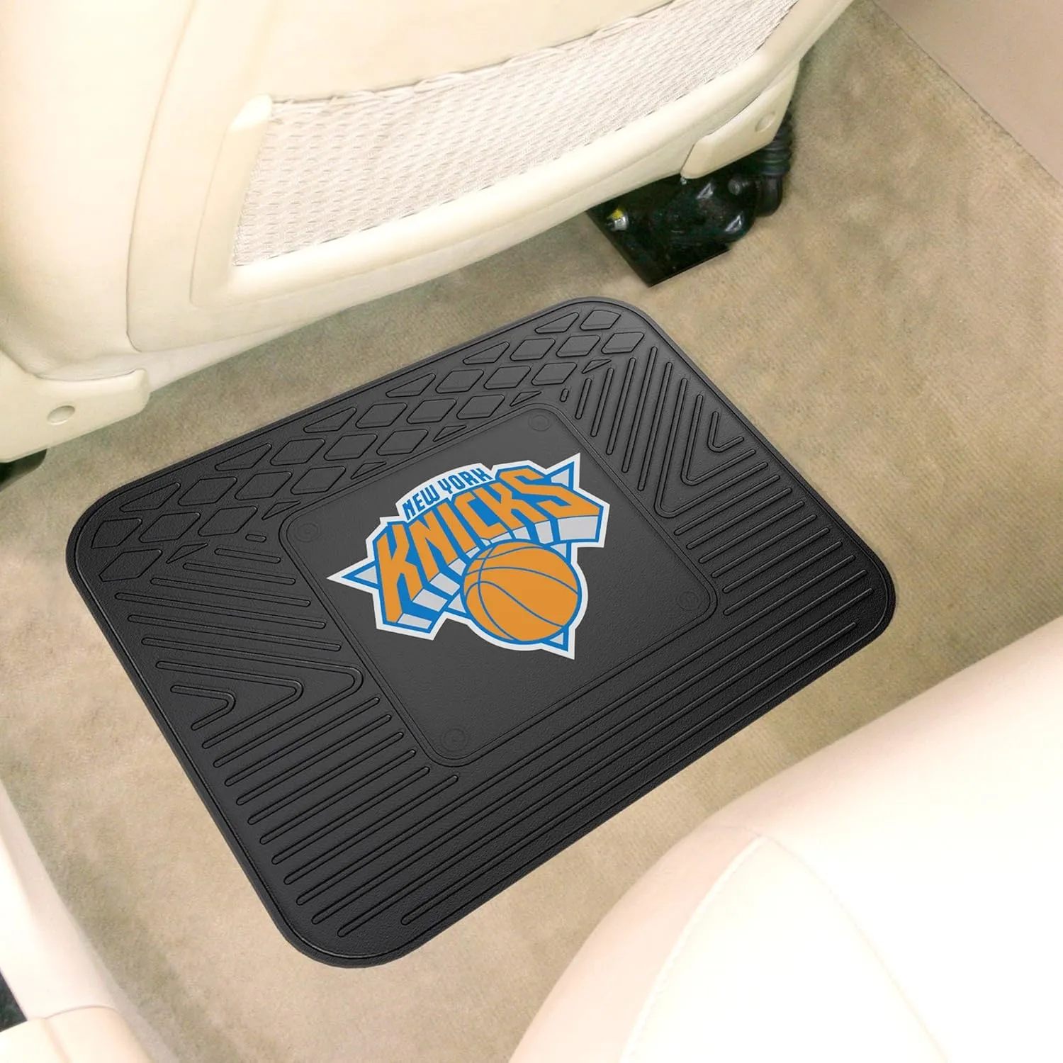 FANMATS NBA New York Knicks Vinyl Utility Mat , 14"x17"