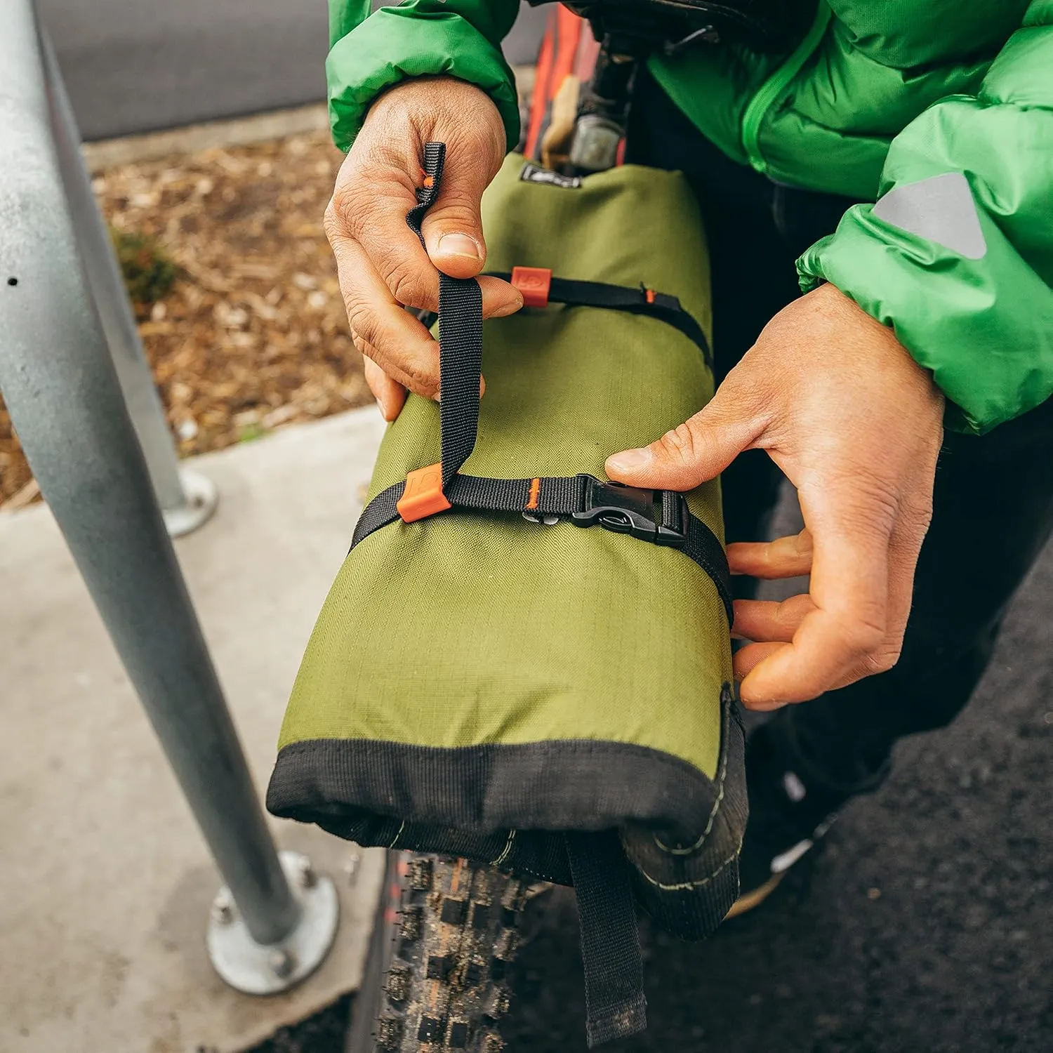 GEAR AID Utility Straps with Side-Release Buckle, Secure and Compress Camping, Biking, Hunting, Boating Gear, Multiple Sizes