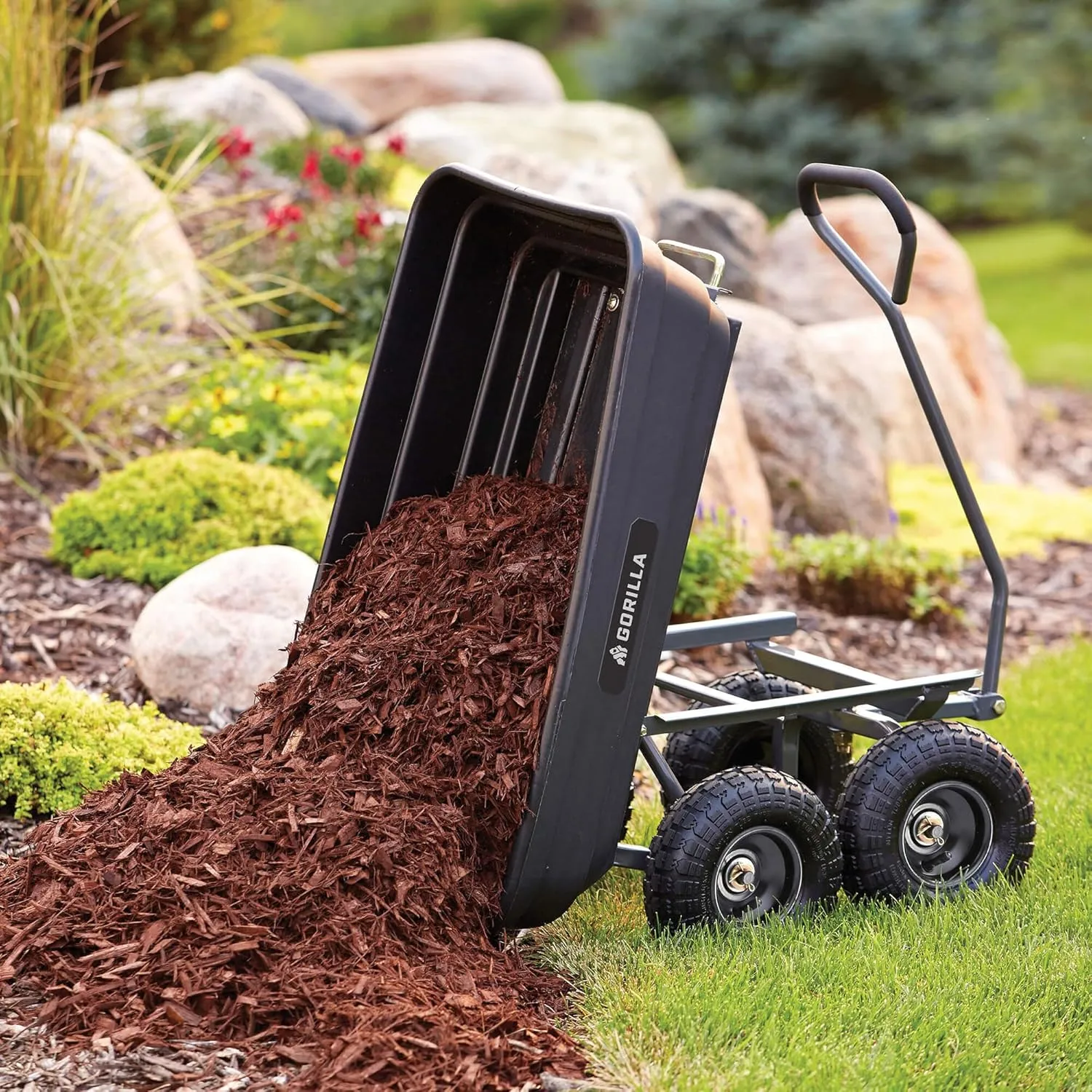 Gorilla Carts Utility Cart with Steel Frame, 600 Pound Capacity, and 10 Inch Tires