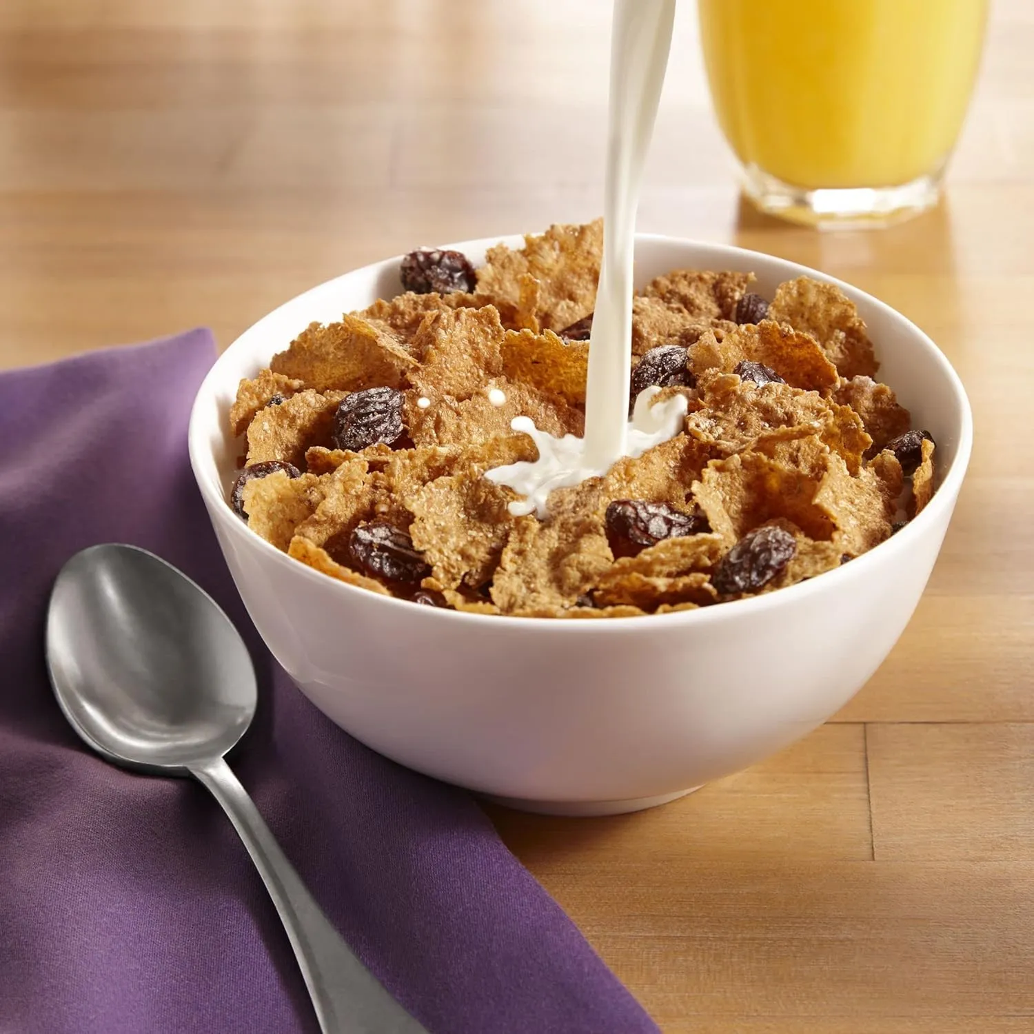 Kellogg's Raisin Bran, Breakfast Cereal, Original, 1.52oz (70 Count)