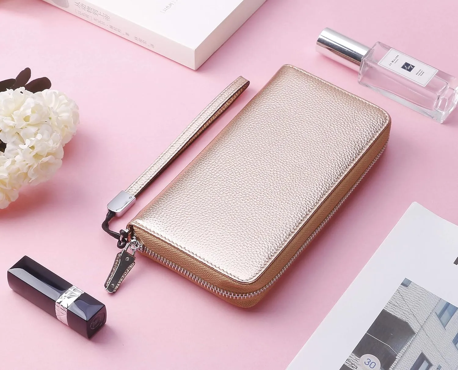 Lavemi Women's RFID Blocking 100% Leather Large Capacity Zip Around Wallet Phone Holder Clutch Travel Purse Wristlet