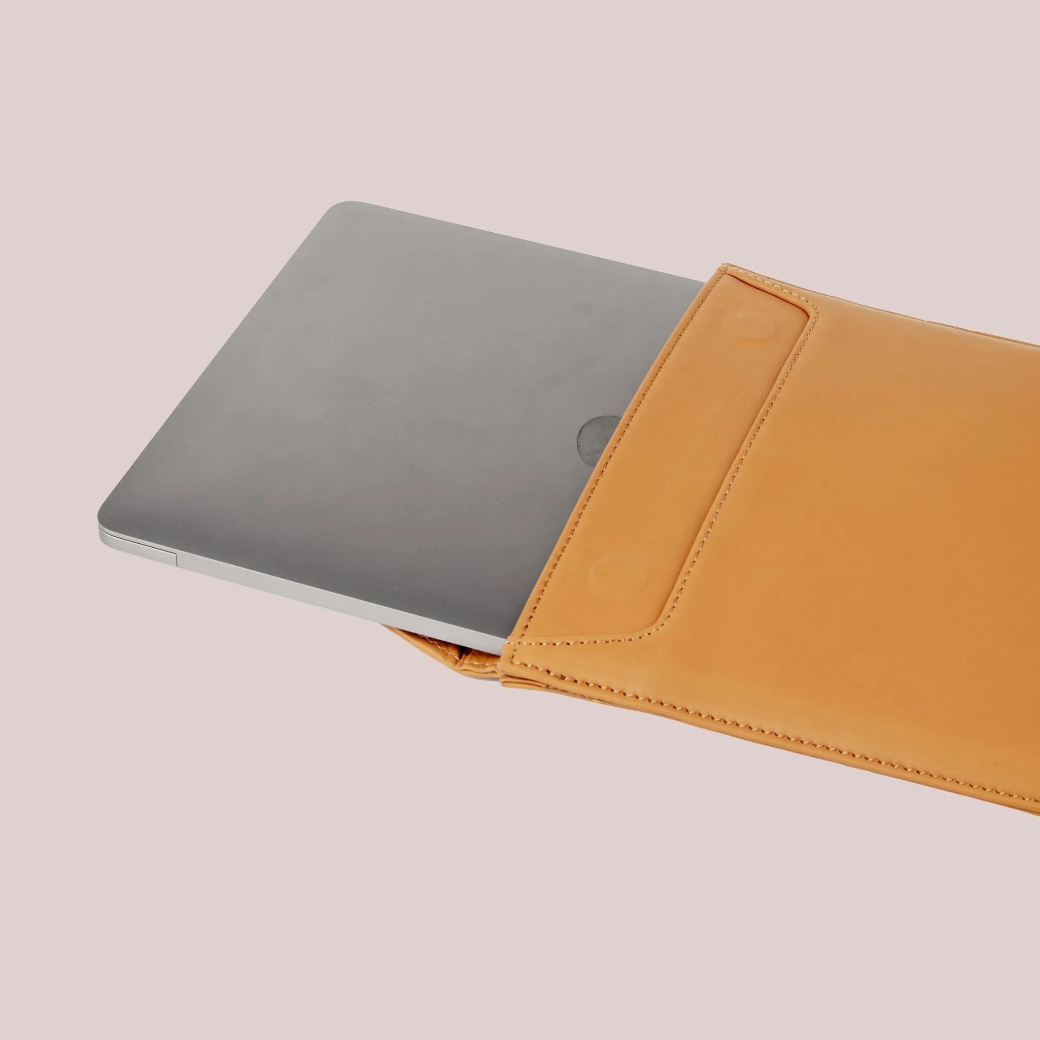 MacBook Pro 16 Note sleeve - Vintage Tan