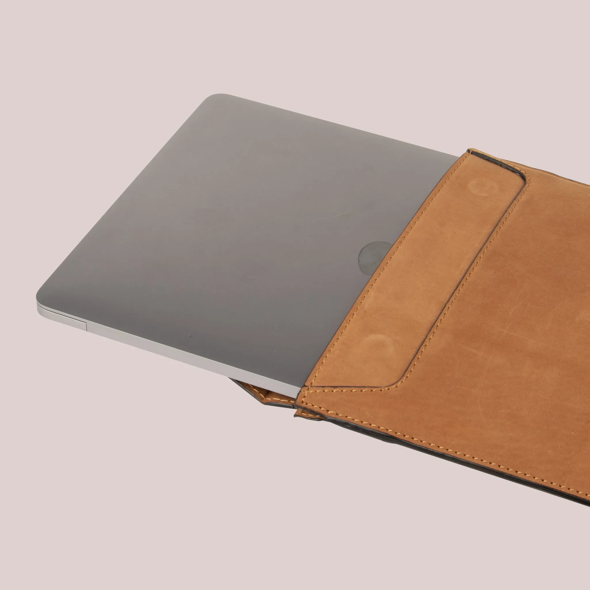 MacBook Pro 16 Note sleeve - Vintage Tan