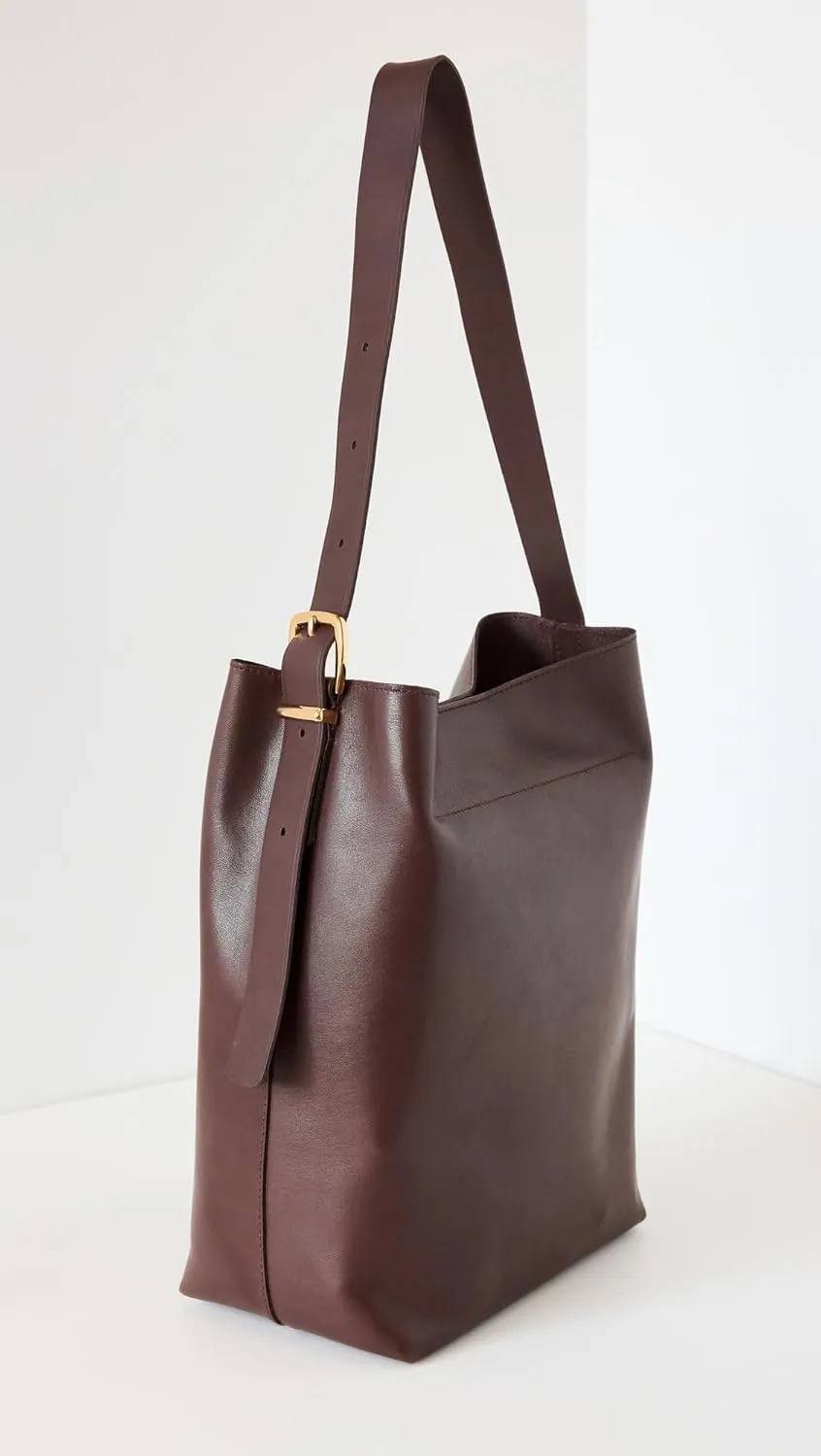 Madewell Women's The Essential Bucket Tote in Suede