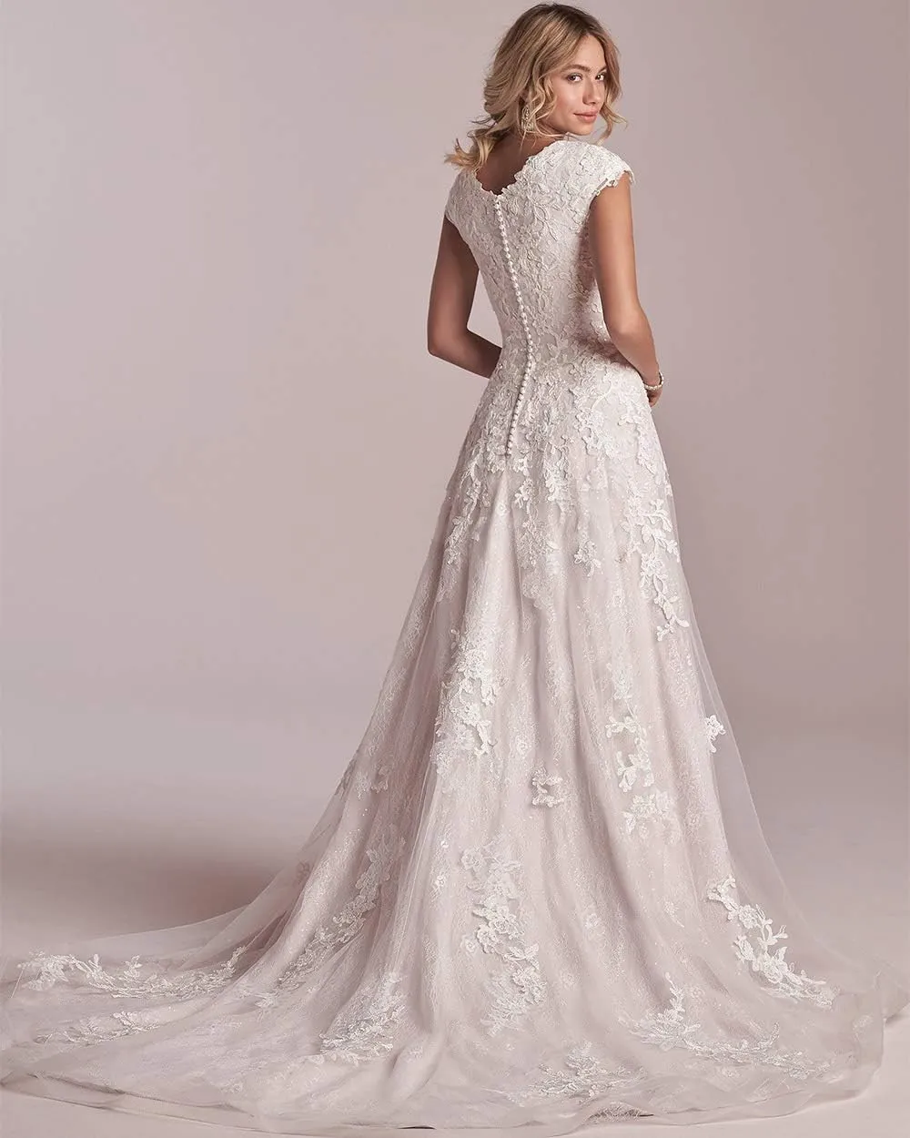 Miao Duo Women's Elegant Lace Beach Wedding Dresses for Bride 2025 with Sleeves Wedding Bridal Gowns YZTS014