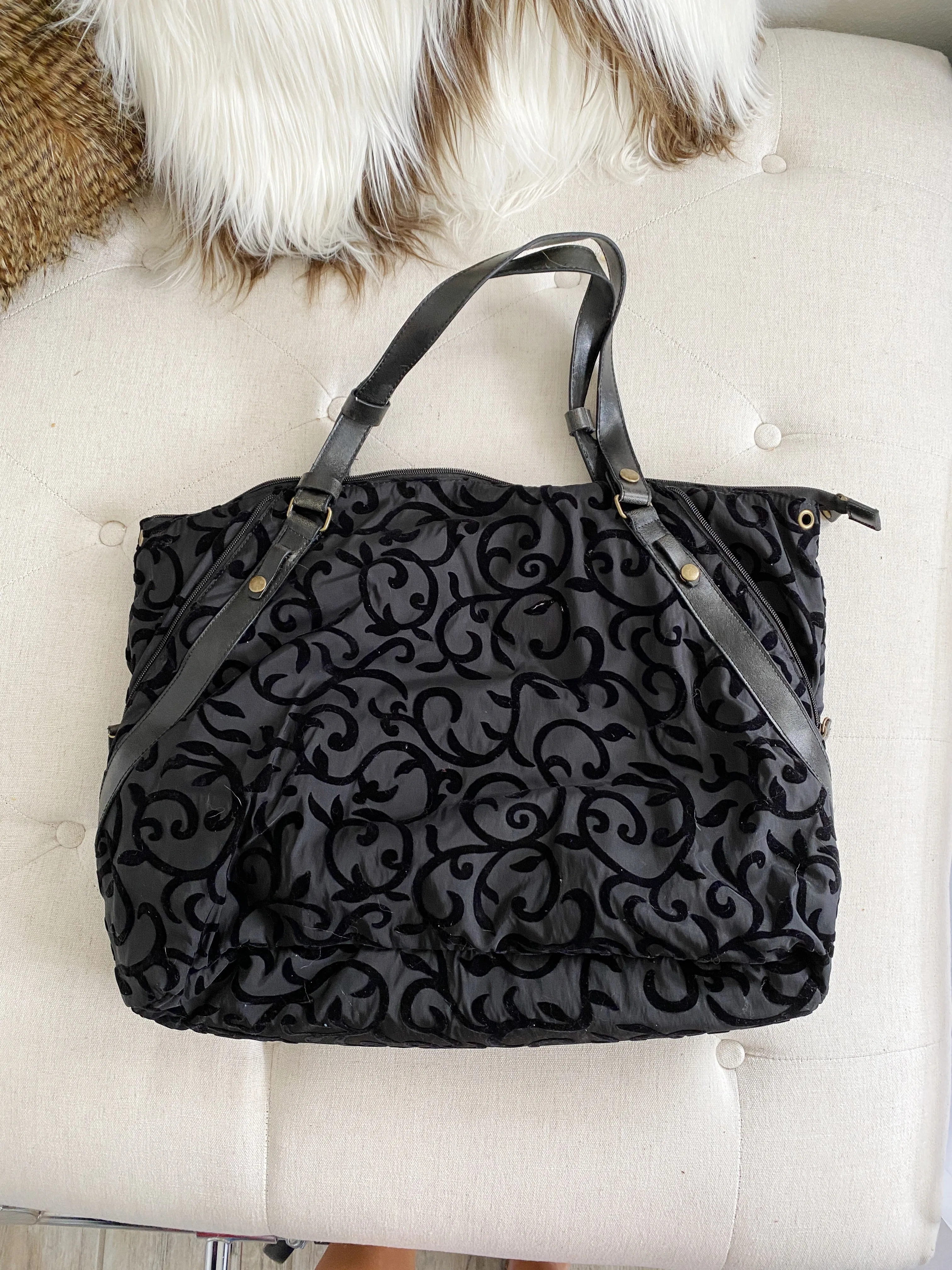 MYCRA PAC Velvet Large Tote Bag