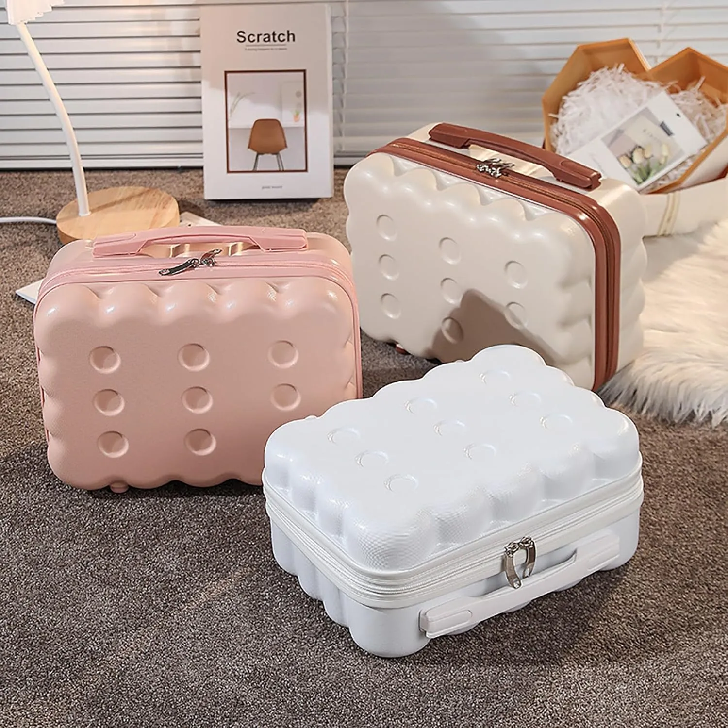 Portable Makeup Travel Case Mini Suitcase with Elastic Band Hard Shell Make Up Case Small Travel Cosmetic Case Hand Luggage for Women Pink