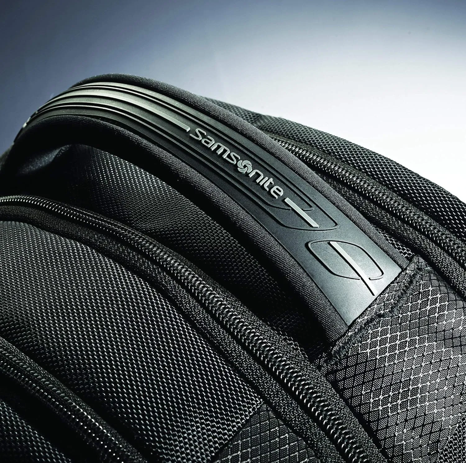 Samsonite Tectonic 2 Medium Backpack, Black, 16.9 x 12.2 x 8.2-Inch