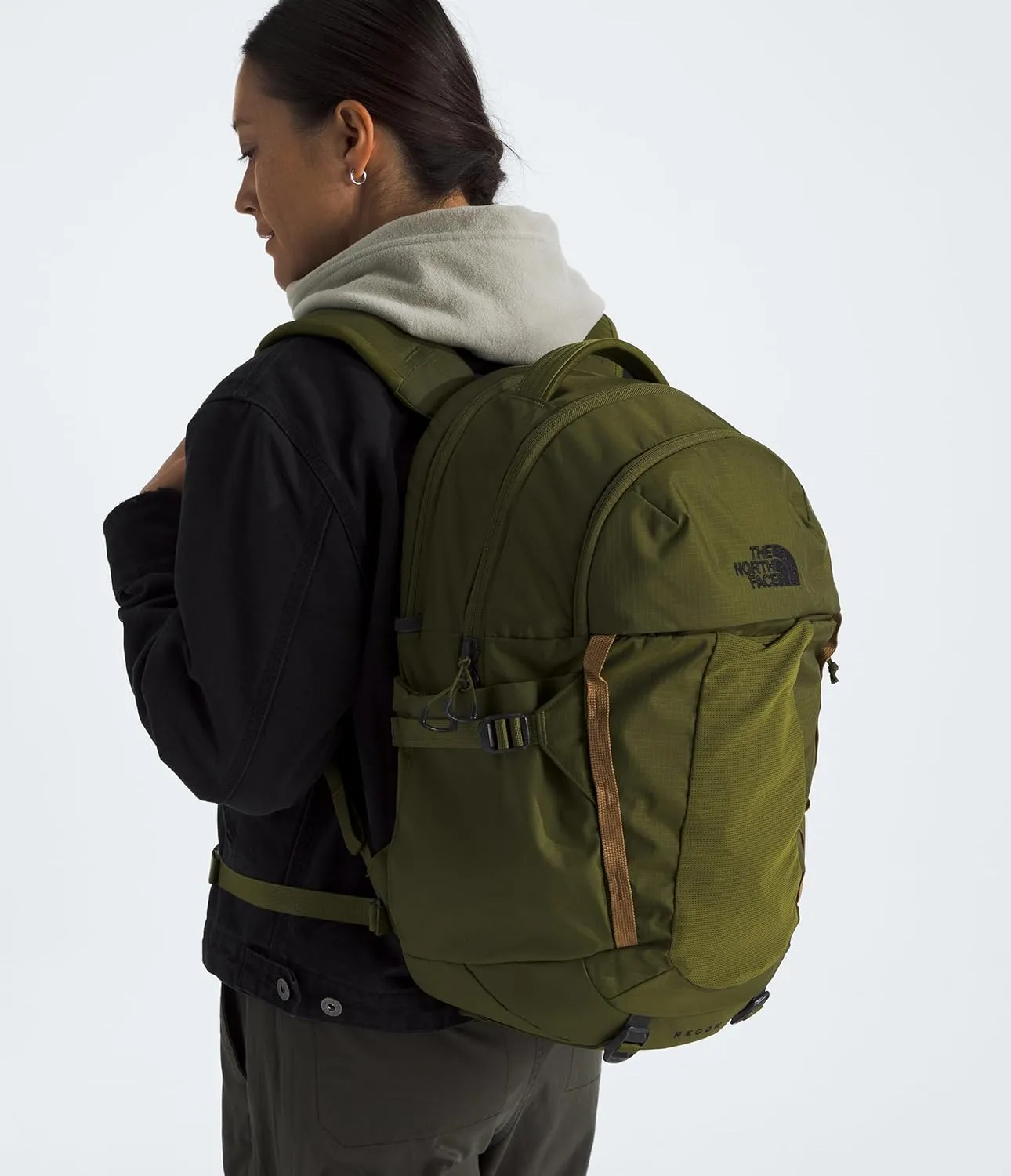 THE NORTH FACE Women's Recon Everyday Laptop Backpack - PFAS Free, Forest Olive/Utility Brown, One Size