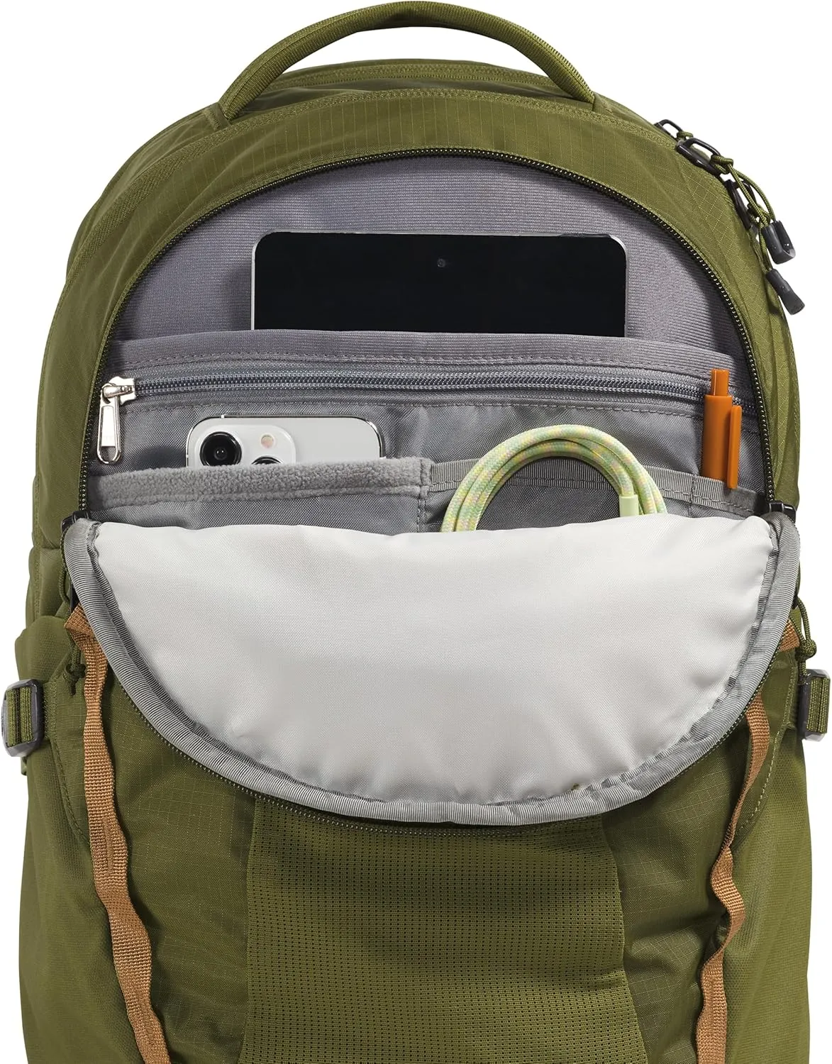 THE NORTH FACE Women's Recon Everyday Laptop Backpack - PFAS Free, Forest Olive/Utility Brown, One Size