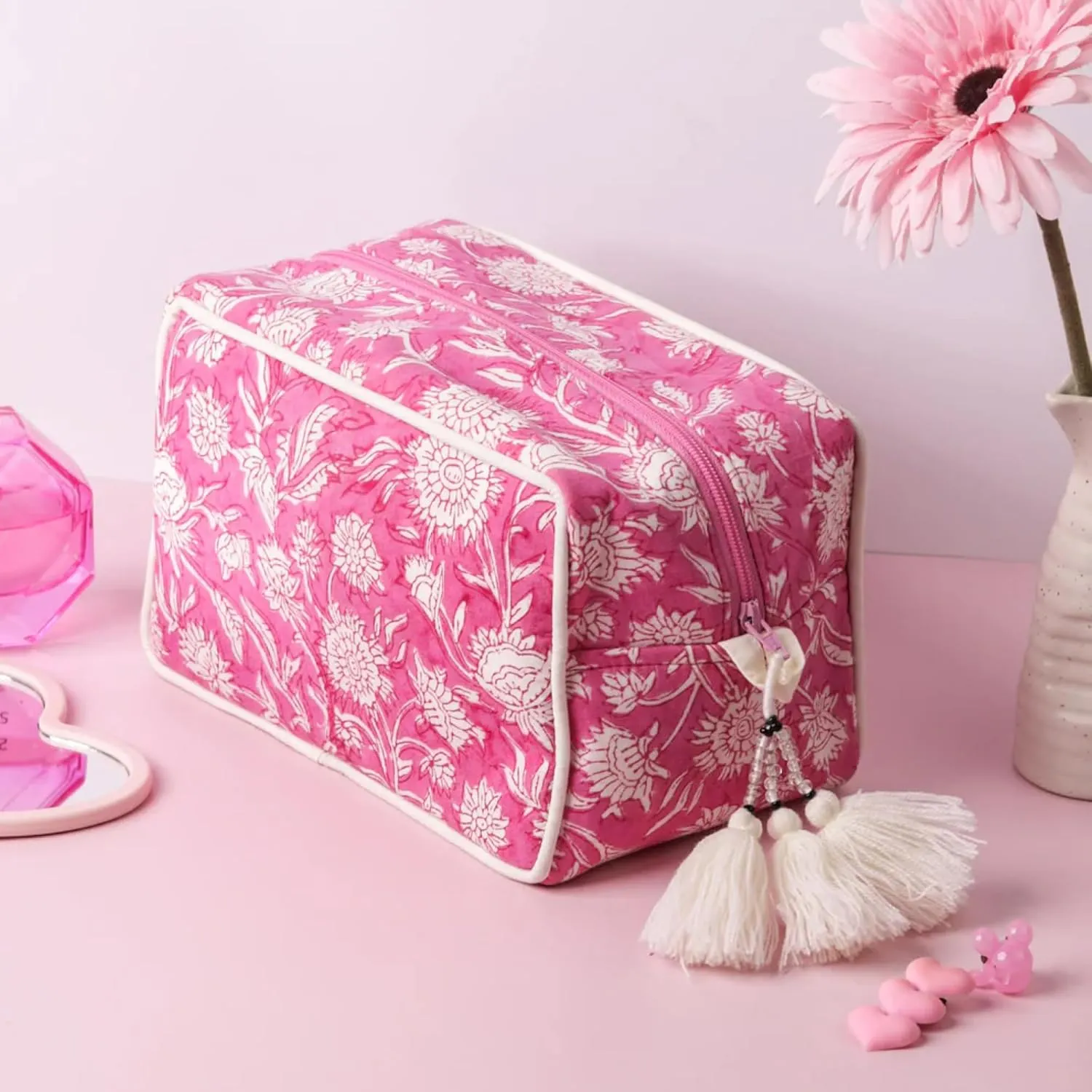 Travel Makeup Bag- Large Capacity Cosmetic Bags for Women - Water Resistance Lining Portable Pouch & Open Toiletry Bag - Perfect Girls Makeup Organizer for Travel Essentials (White & Pink Floral)
