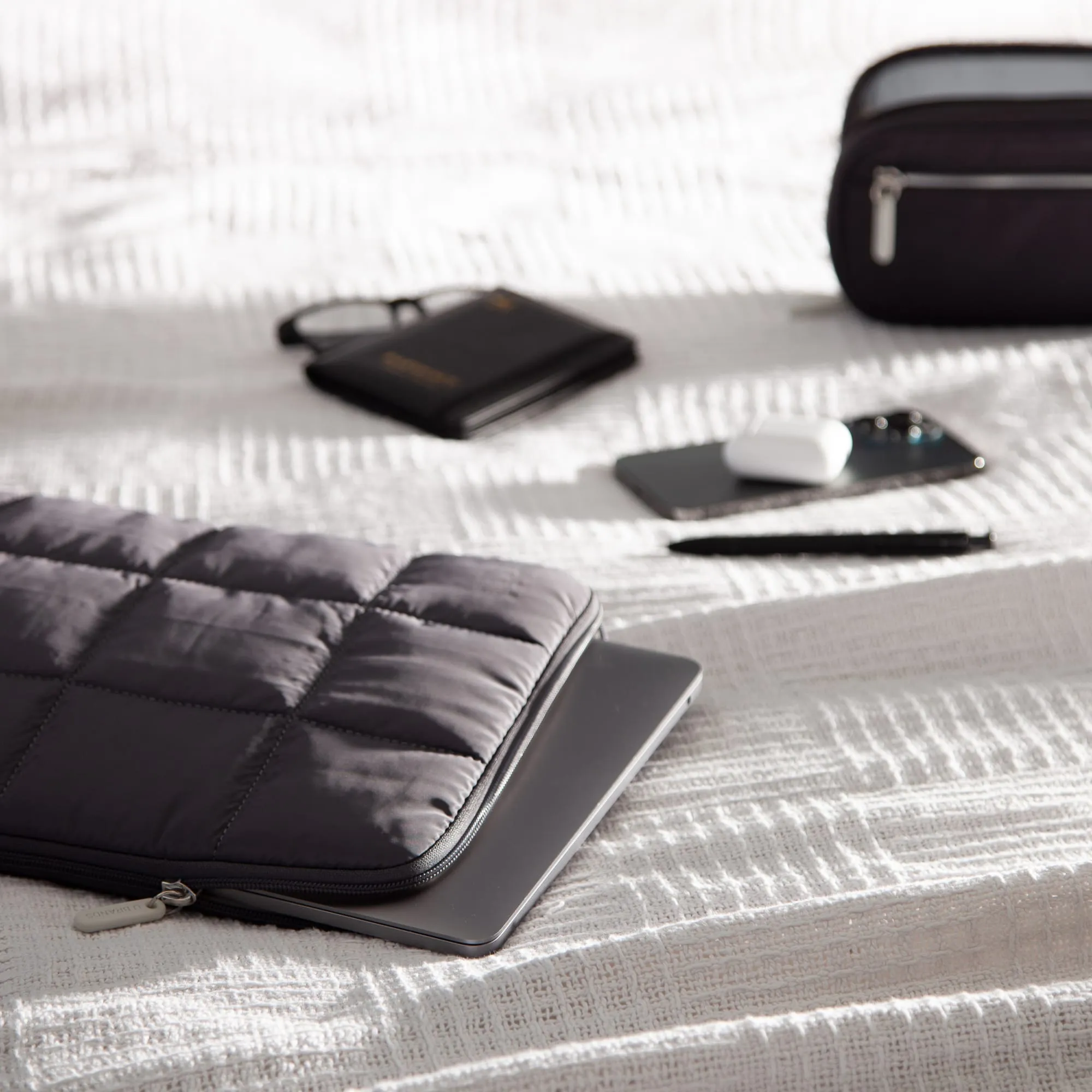 U Brands The Puffer - Slate  Laptop Sleeve, 14 in