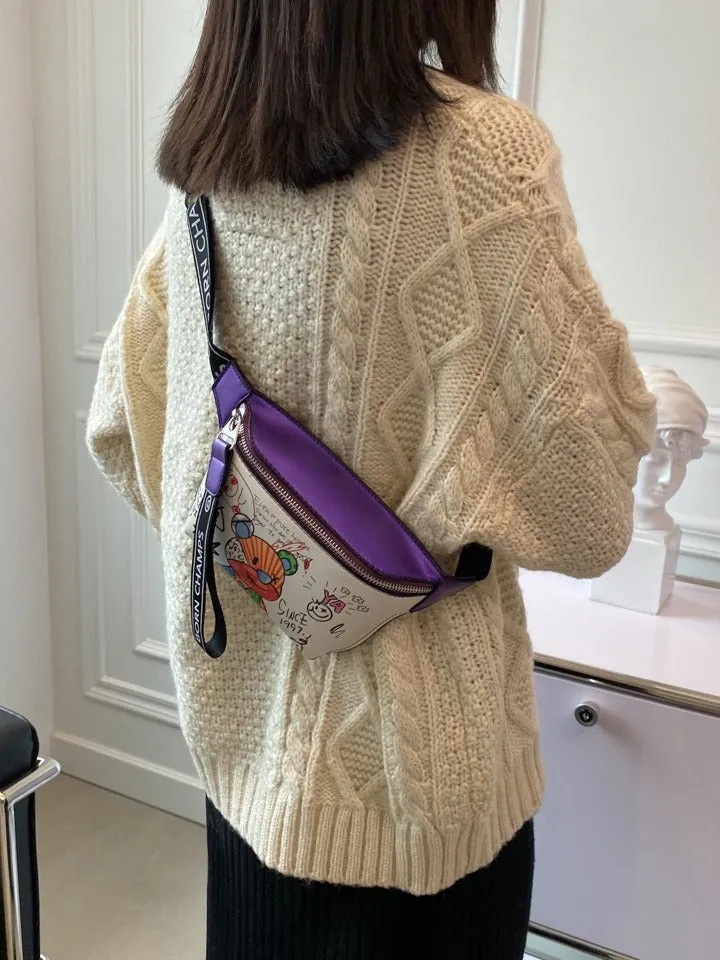 Women's Iti Printed Little Bear Pattern Contrast Crossbody Bags