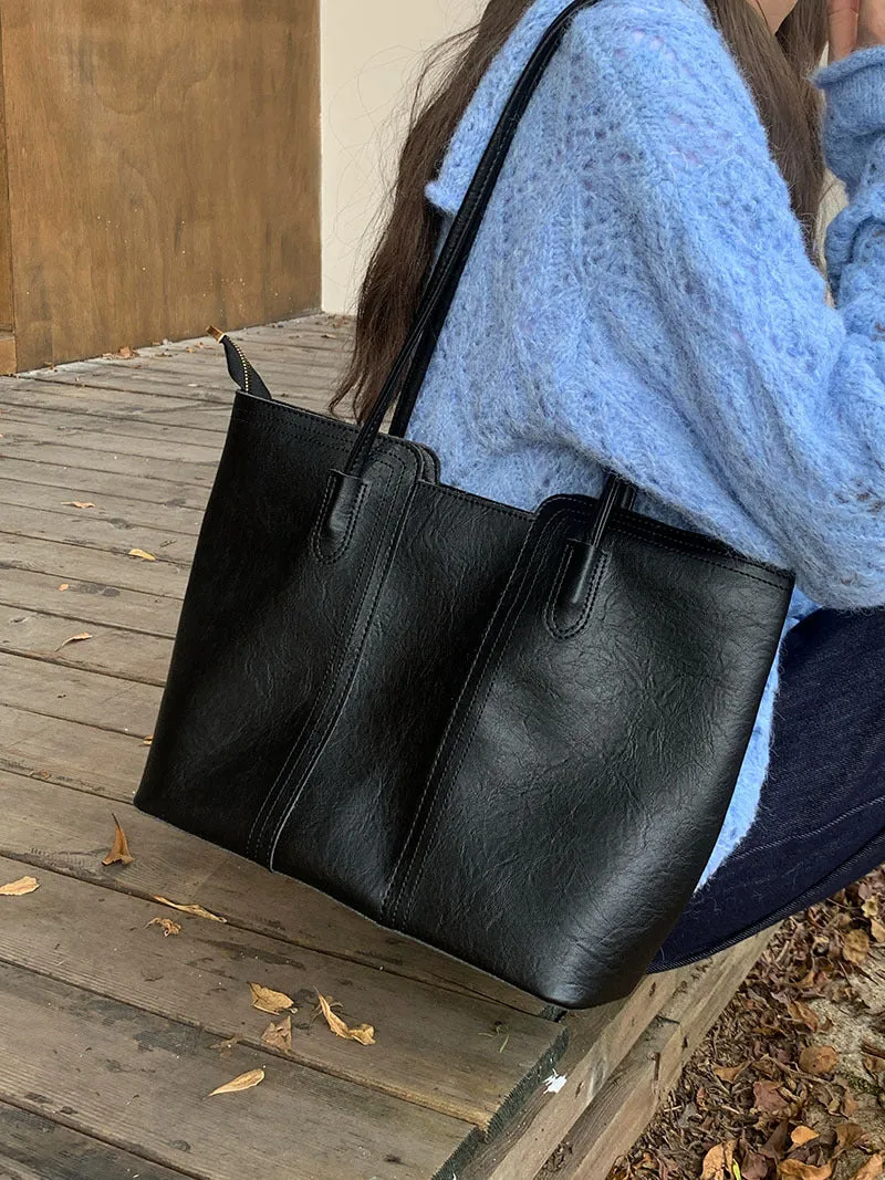 Women's Retro Large Capacity Fashion Commuter Advanced Shoulder Bags